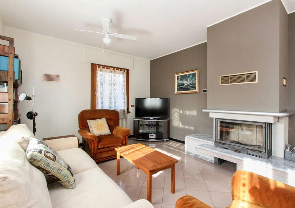 Apartment Vittorio วิตโตรีโอ เวเนโต ภายนอก รูปภาพ